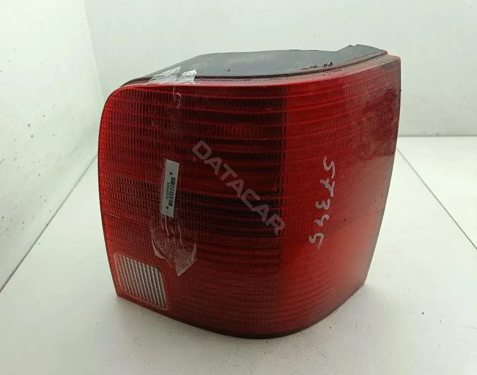 Задние фонари 3B9945112F