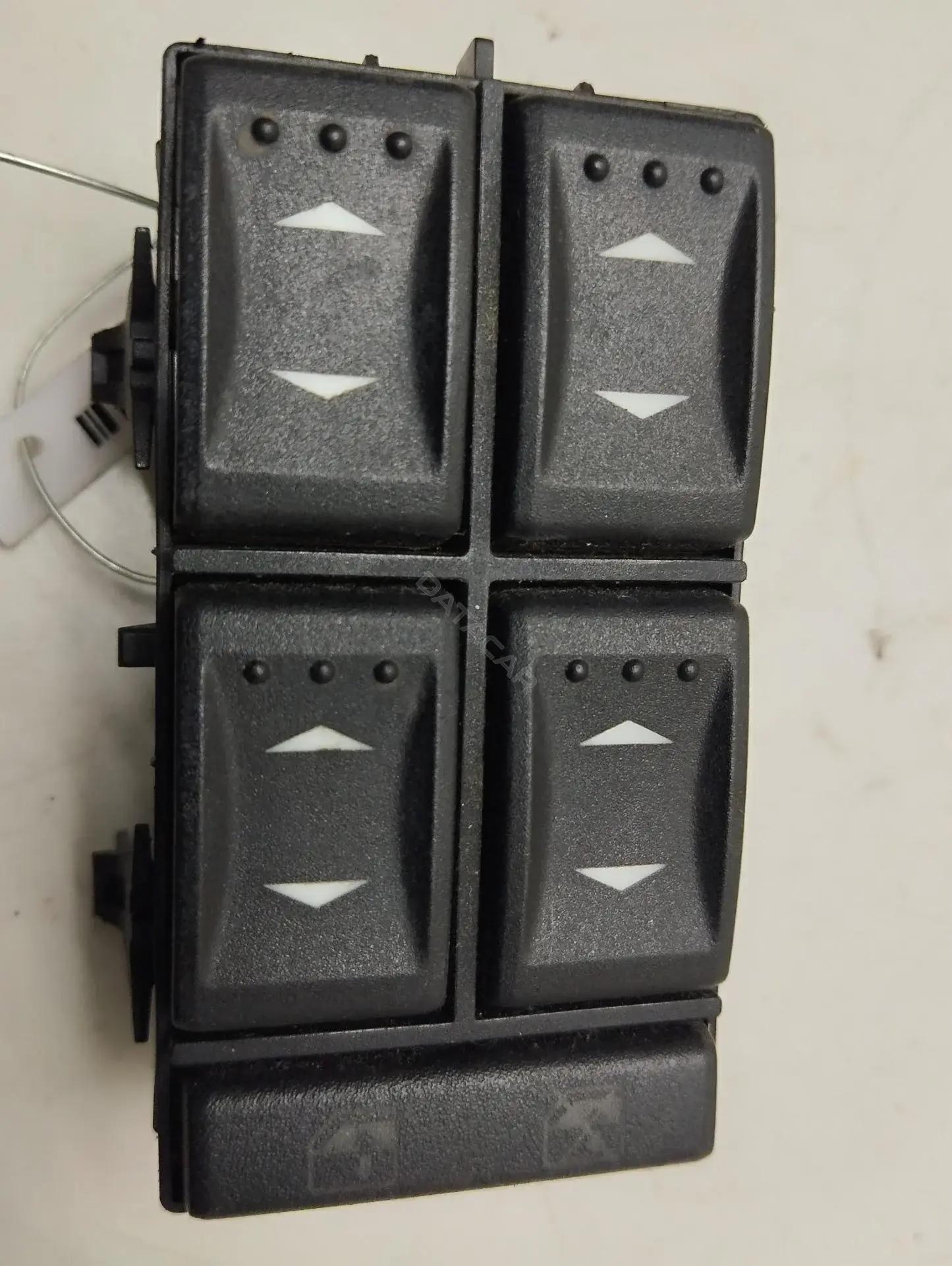 Кнопка стеклоподъемника 3S7T14A132BA