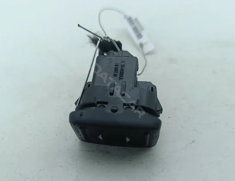 Кнопка стеклоподъемника 7M5T14529AA