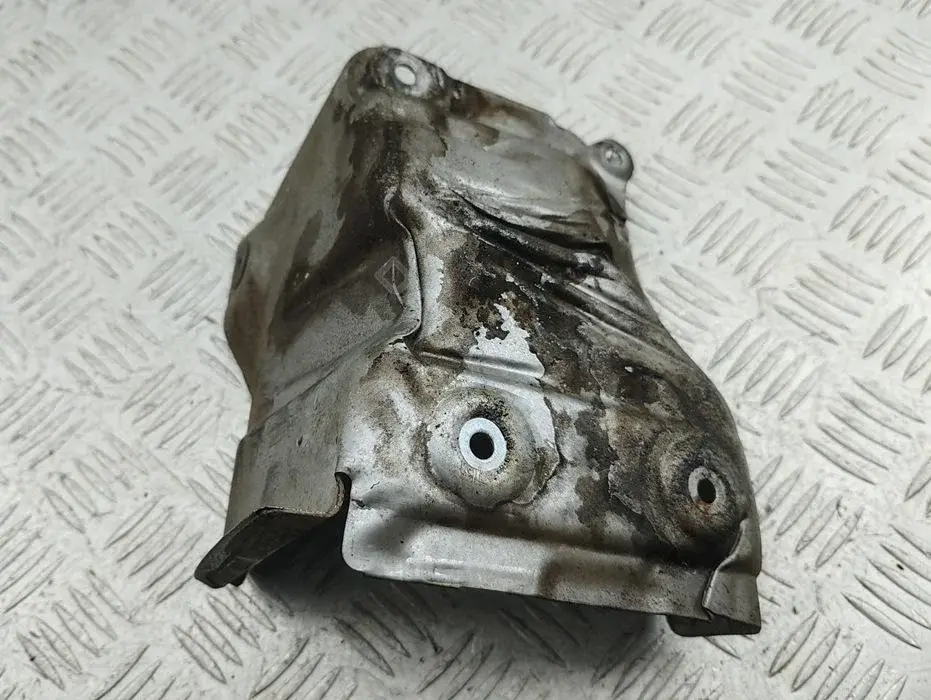 Тепловой экран глушителя 03D253235H