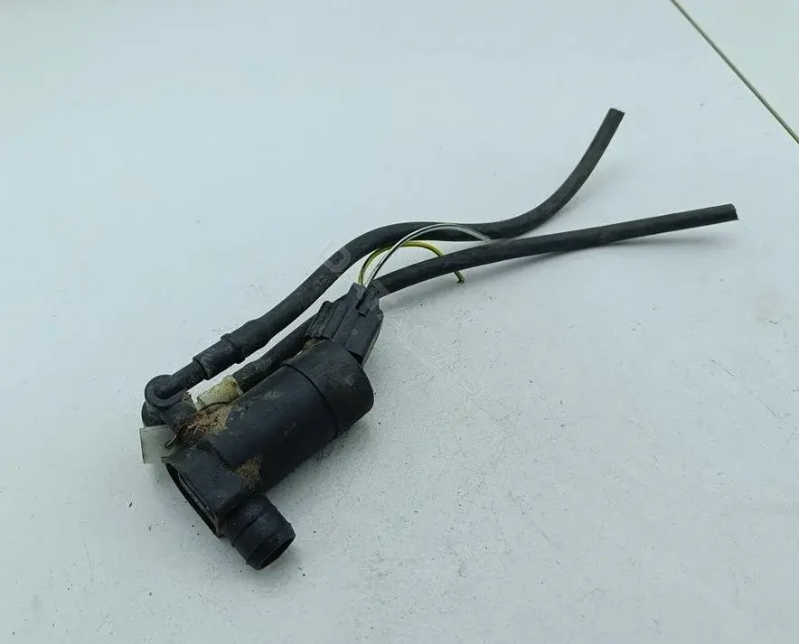 Насос омывателя 1S7117K624