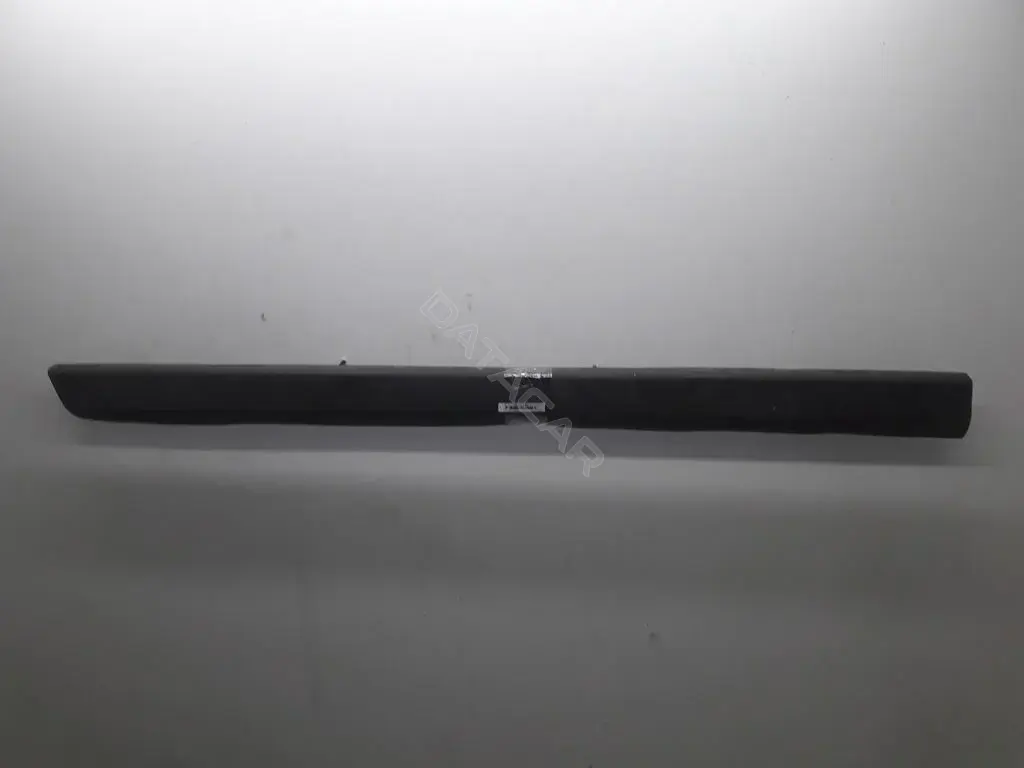 Молдинг двери 3b0854939b