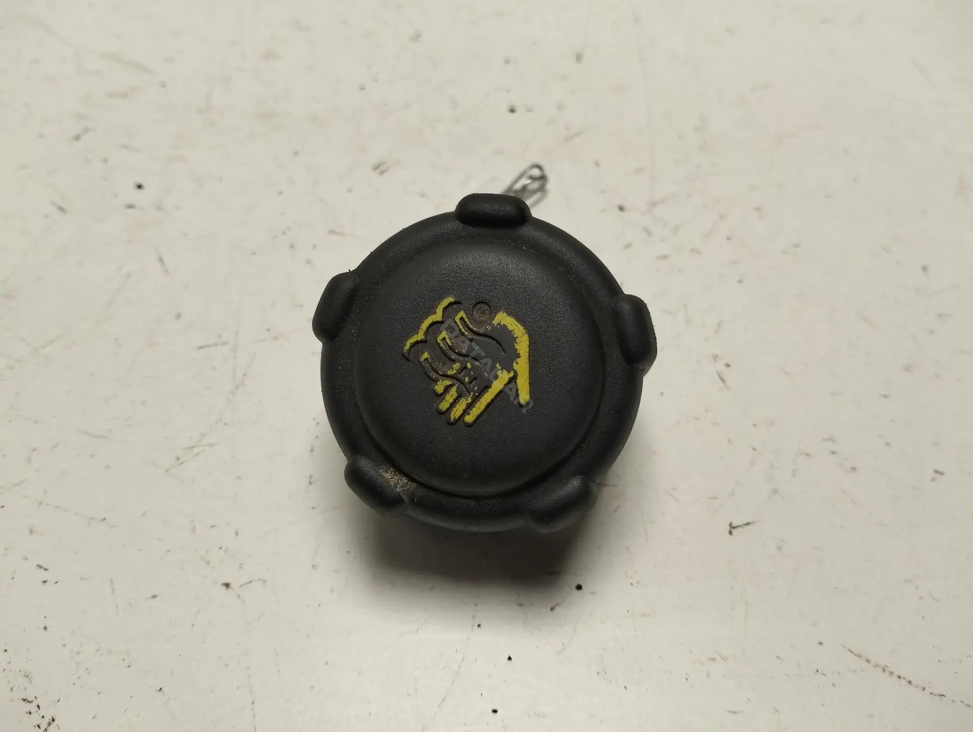 Крышка радиатора / расширительного бачка 8200048024