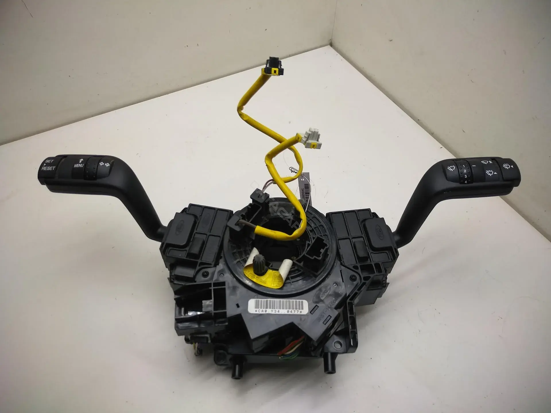 Переключатель подрулевой 3M5T13N064FD