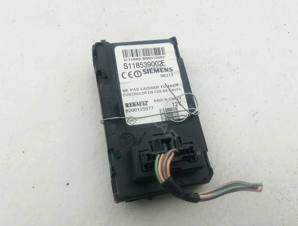 Замок зажигания 8200125077
