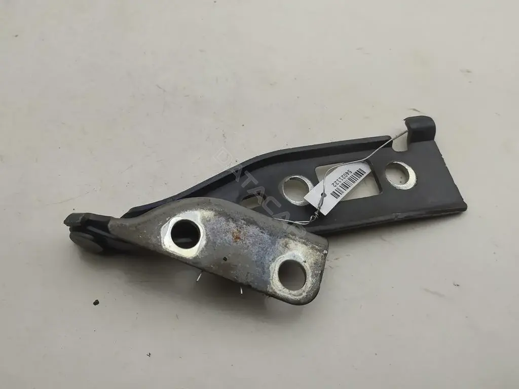 Петля капота 2S6116801AE