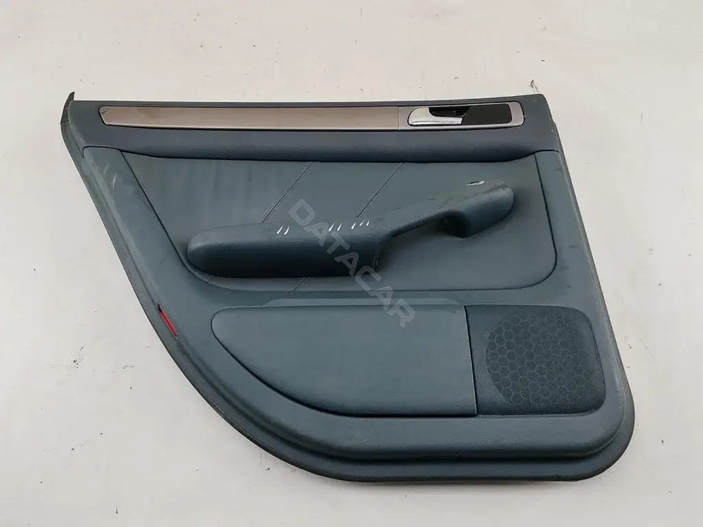 Дверная карта 4B0863981A