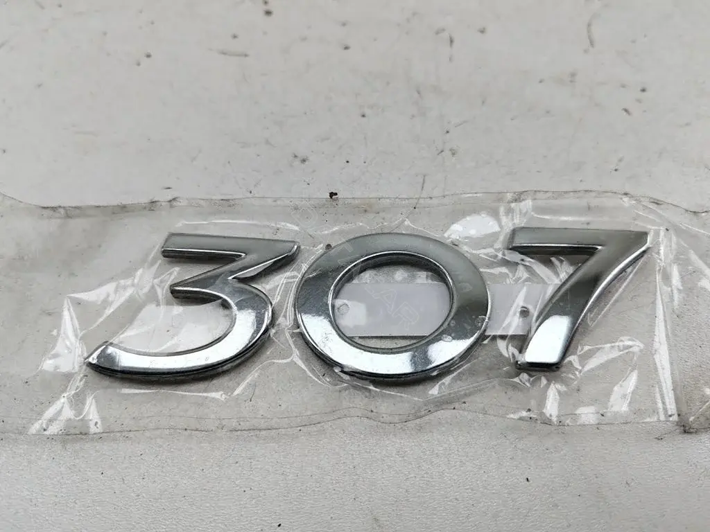 Эмблема 55073493