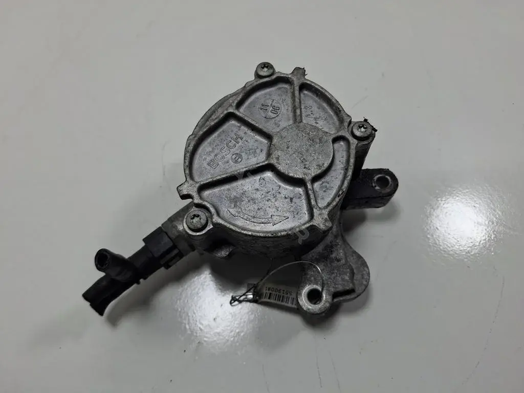 Вакуумный насос D16501B
