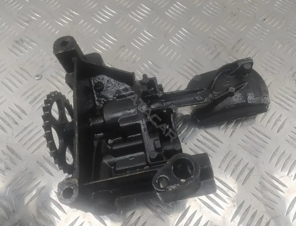 Масляный насос 1313818 / 3M5Q-6600-BB