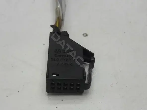 Разъем (фишка) проводки 8l0972980