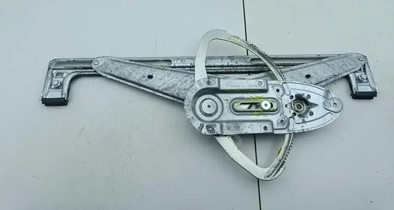 Стеклоподъемник 4M51A045H16A