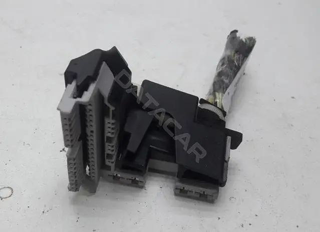 Разъем (фишка) проводки 6q0971975a