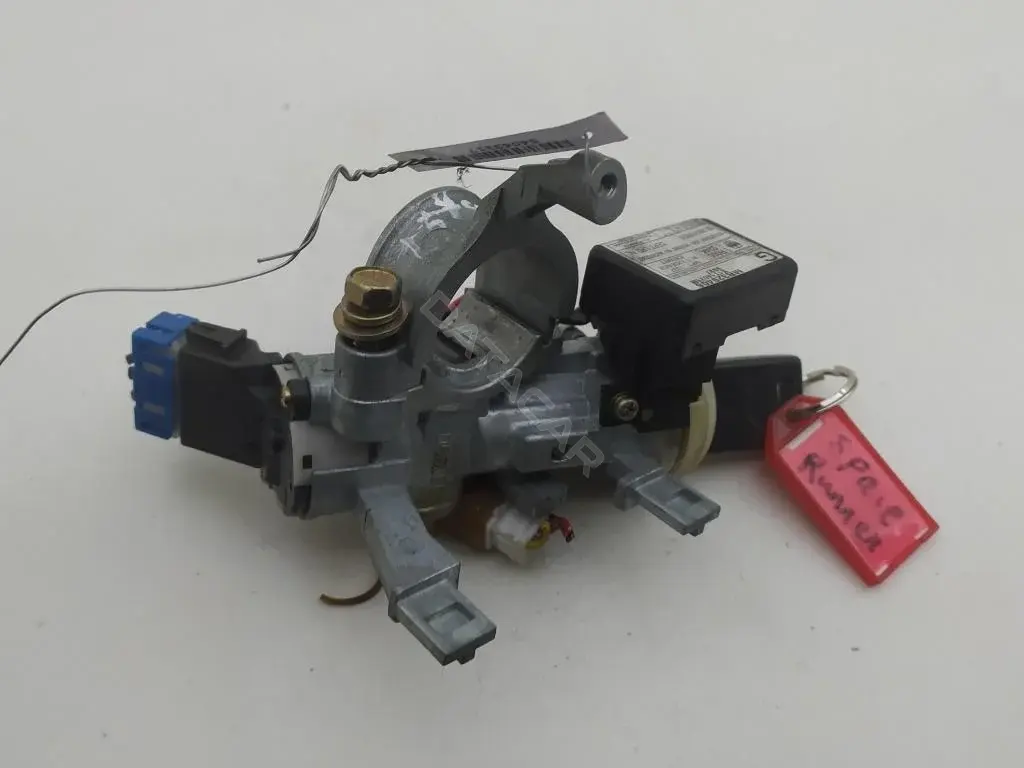 Замок зажигания MR329406