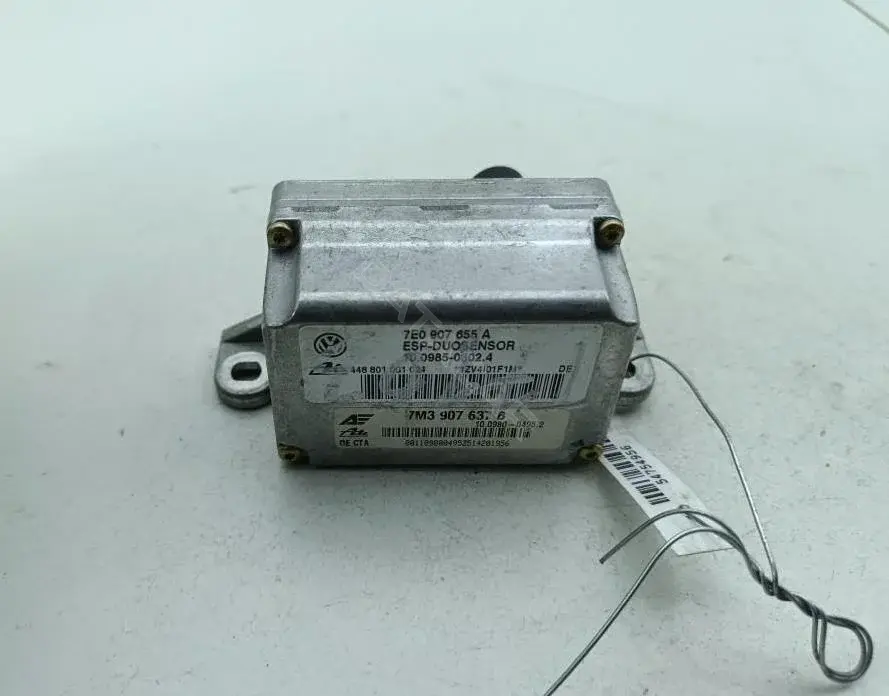 Датчик ускорения 7M3907637B