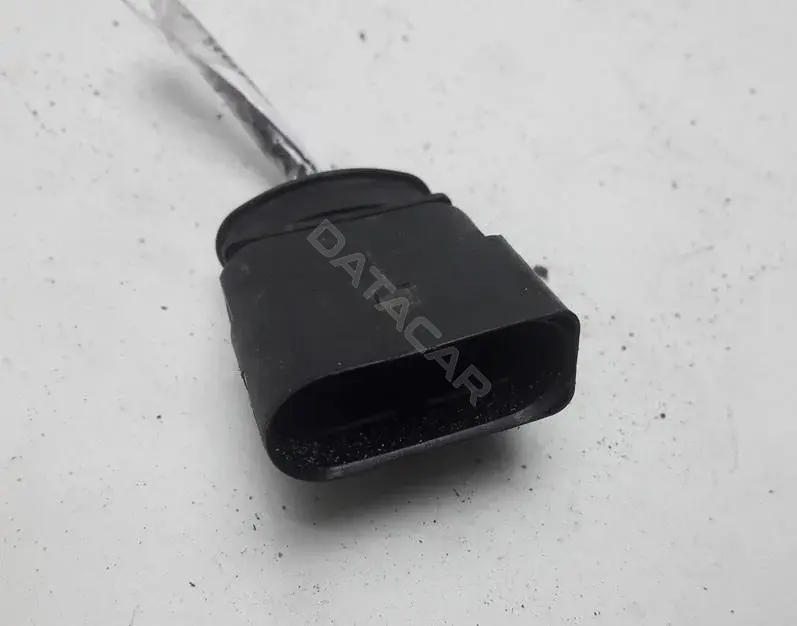 Разъем (фишка) проводки 6x0973817