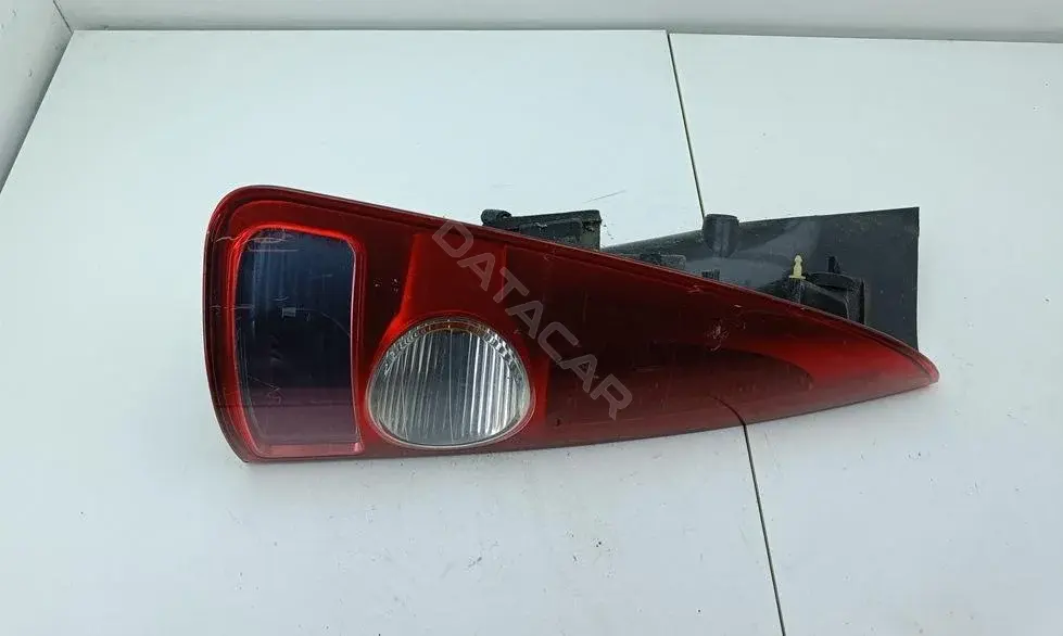 Задние фонари 8200027153