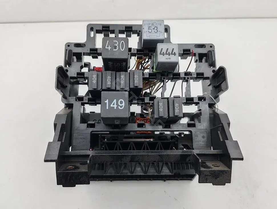 Блок реле 7M3937499