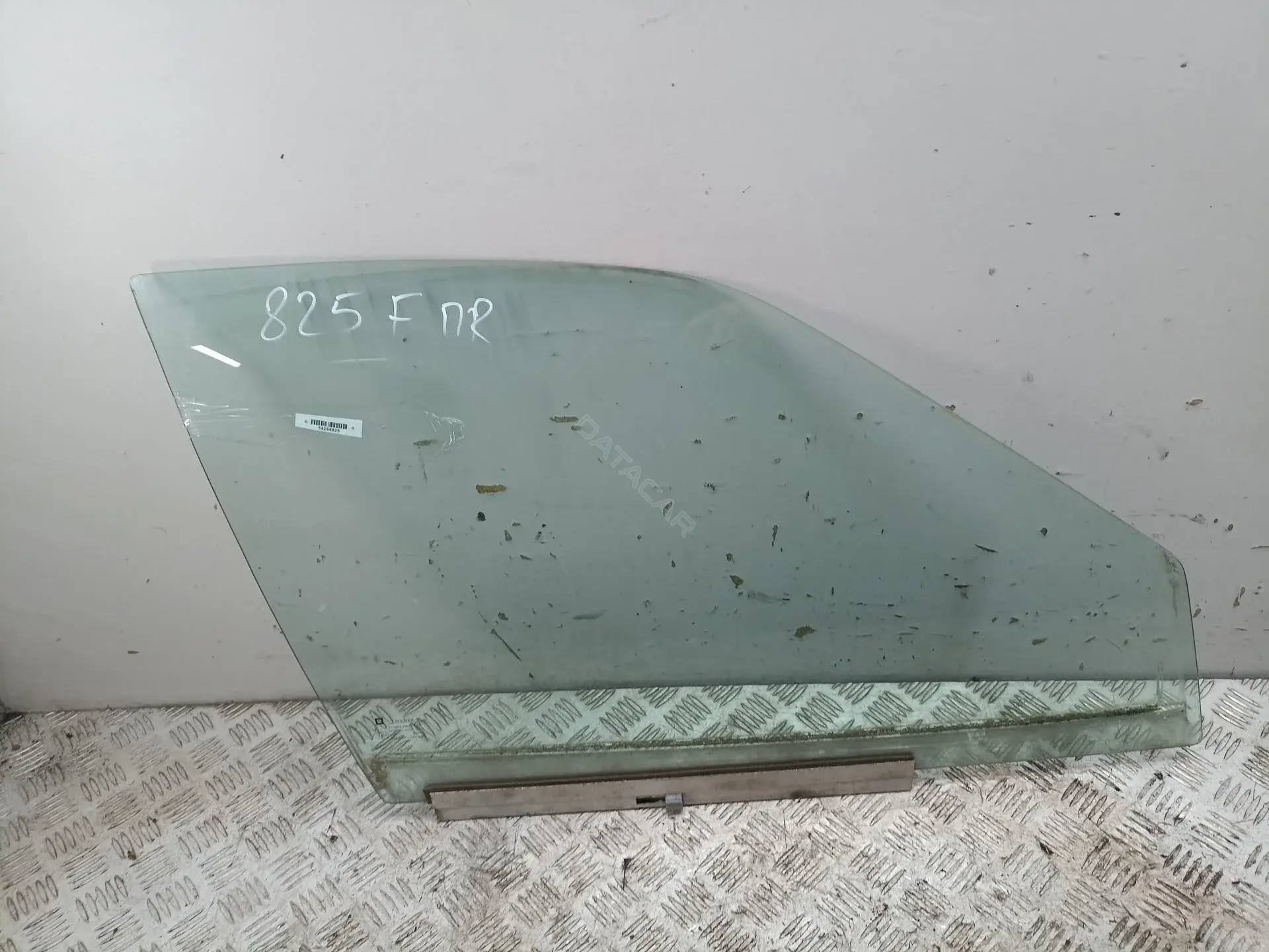 Стекло двери 54266825