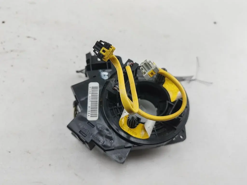 Шлейф подрулевой 3M5T14A664AD