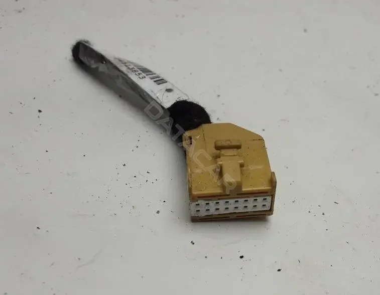 Разъем (фишка) проводки 4a0971883a