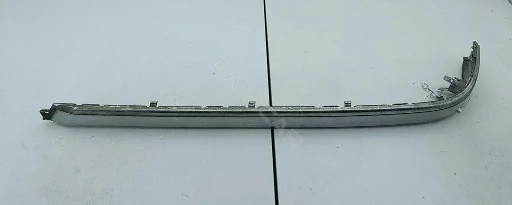Накладка бампера 7005906