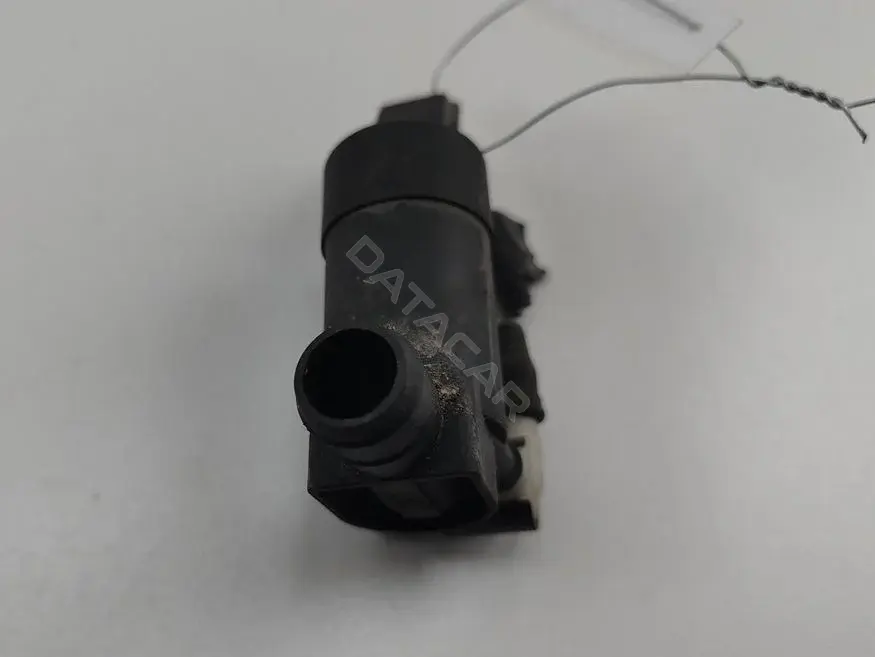 Насос омывателя 1S7117K624F