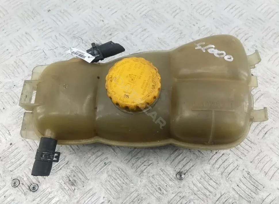 Расширительный бачок 90411630