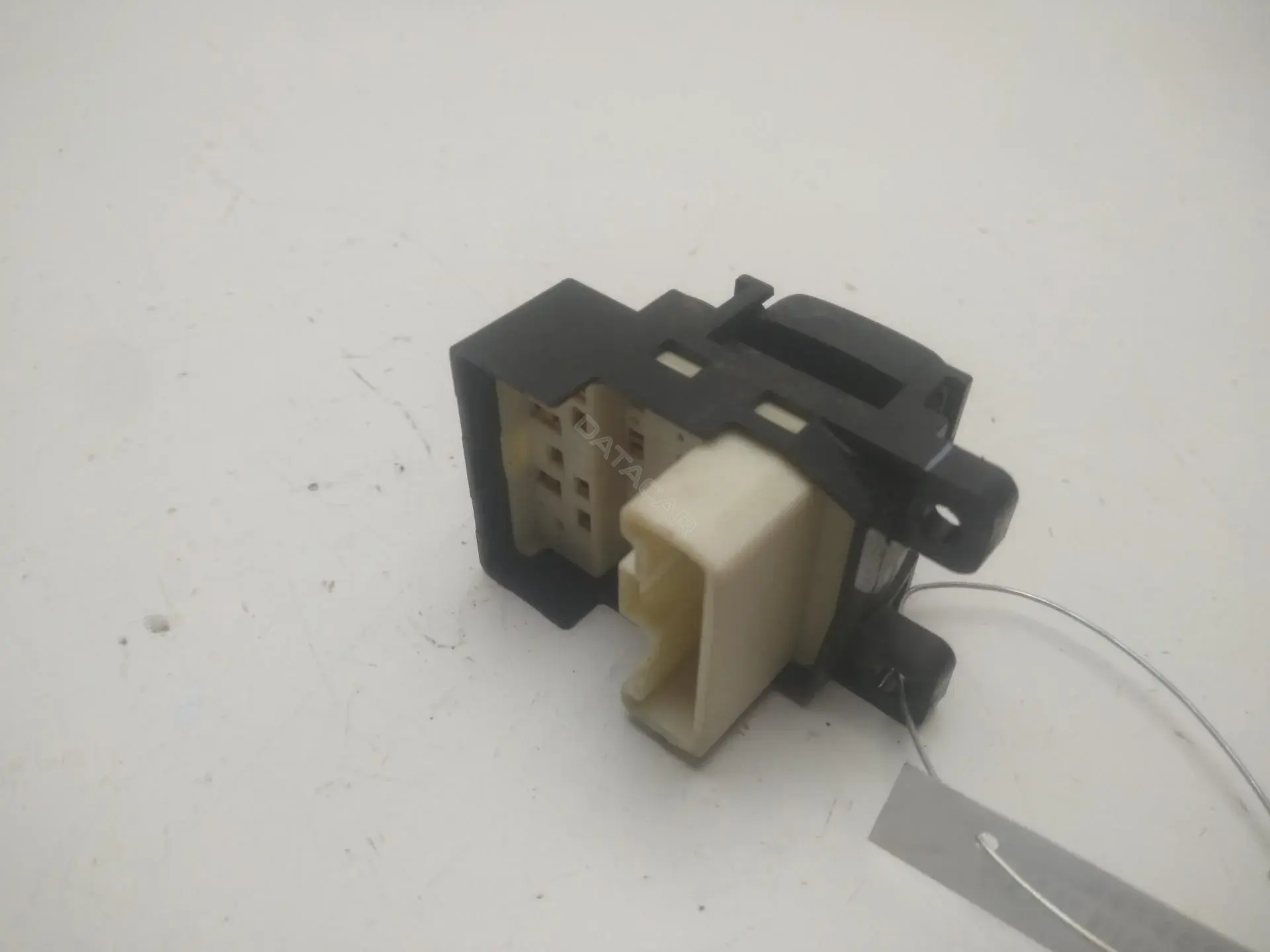 Джойстик регулировки зеркал GJ6A-66-600