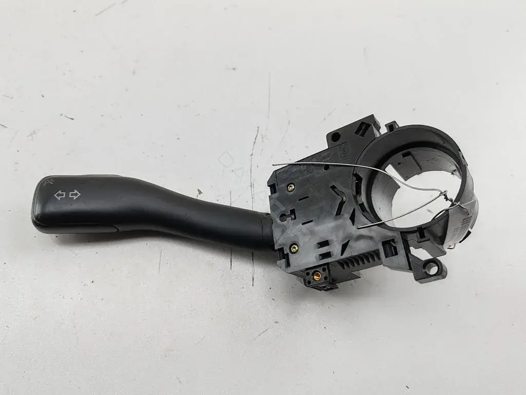 Переключатель подрулевой 8L0953513