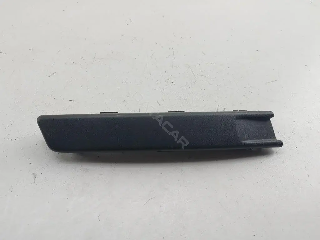 Накладка бампера 3C0807646