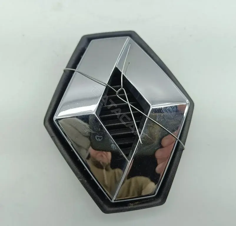 Эмблема 8200115115