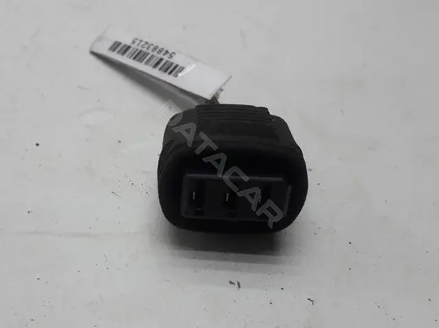 Разъем (фишка) проводки 4d0959459