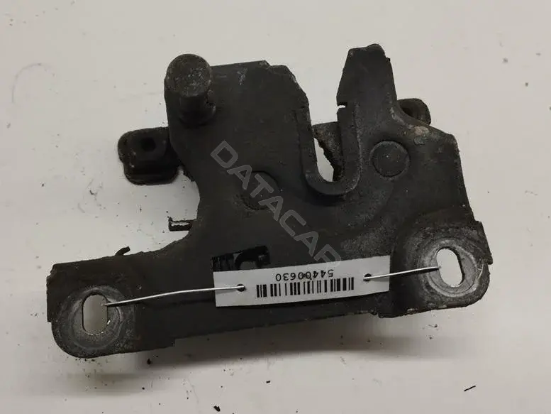 Замок капота 8D0823509C