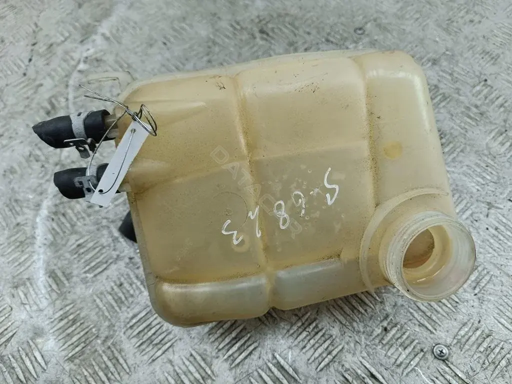 Расширительный бачок 98AB8K218BH