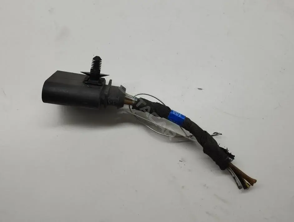 Разъем (фишка) проводки 1J0973824