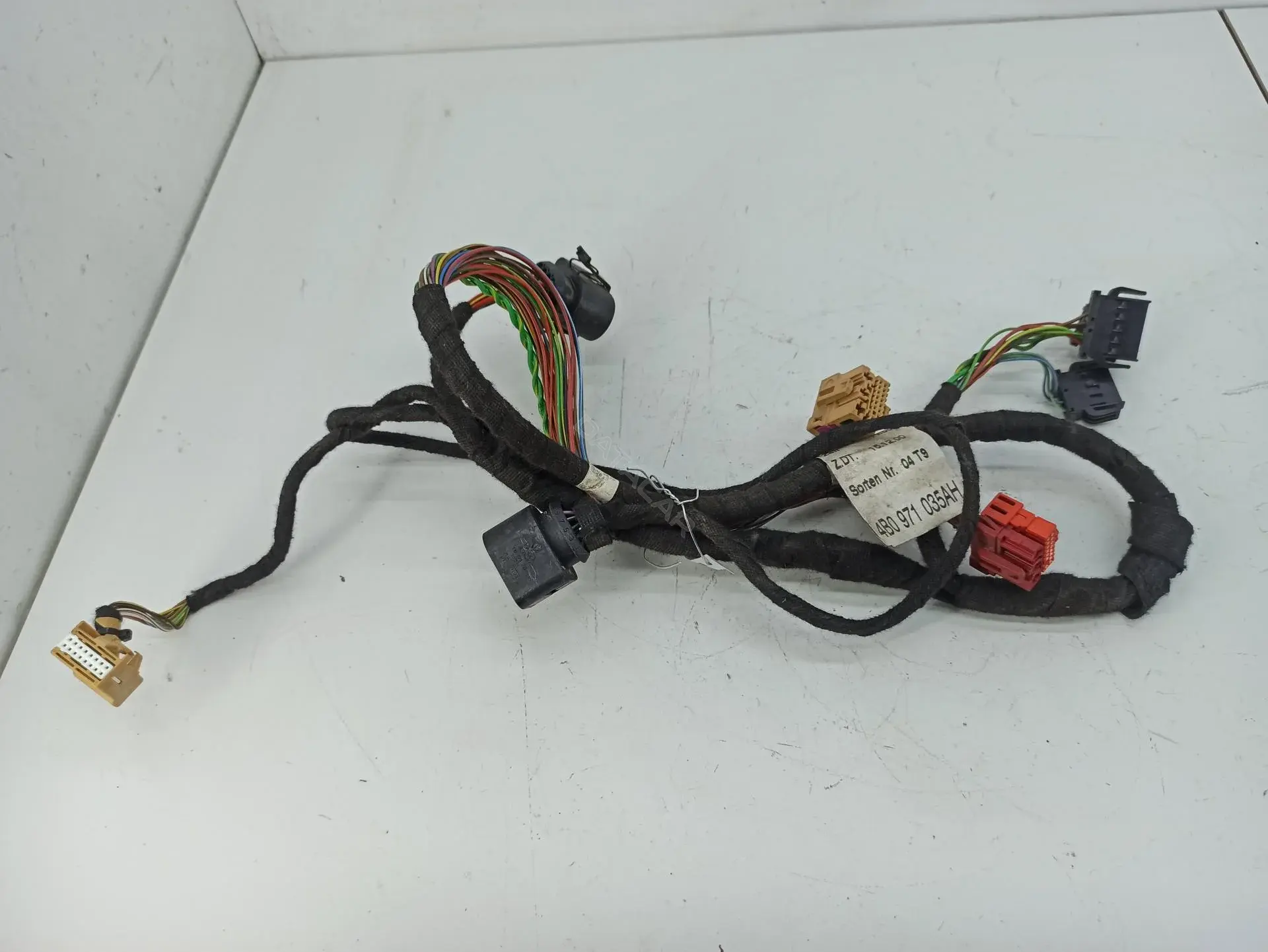 Проводка двери 4B097103AH