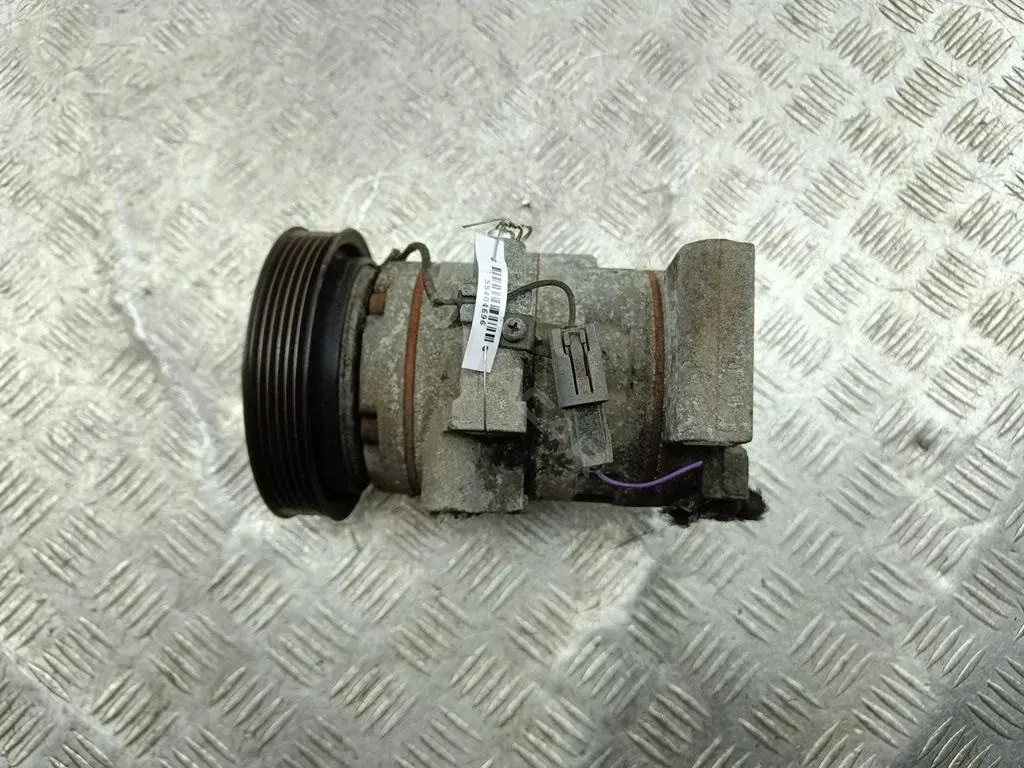 Компрессор кондиционера Z0004399A