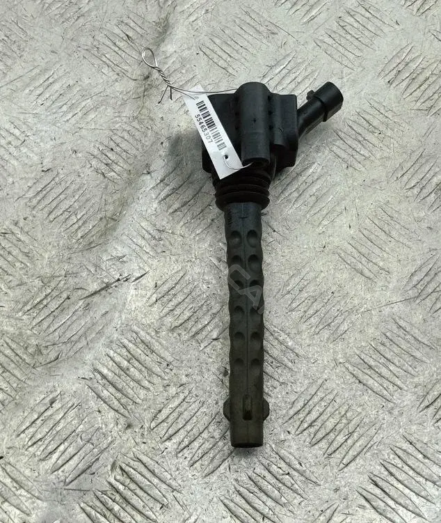 Катушка зажигания 0221504024, 55213613