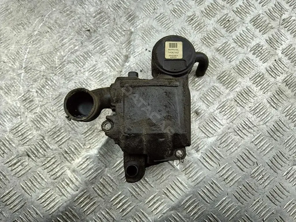 Клапан картерных газов 8699153