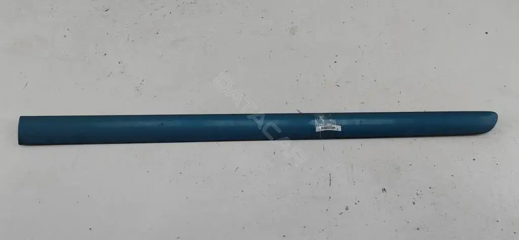Молдинг двери 1T0853516B