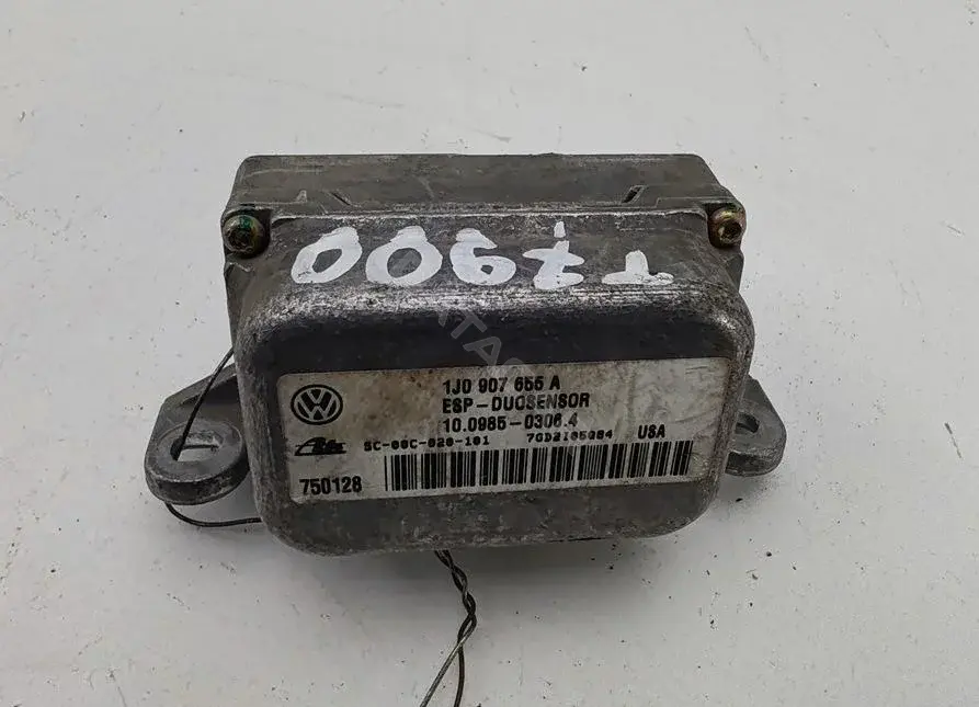 Датчик ускорения 1J1907637D