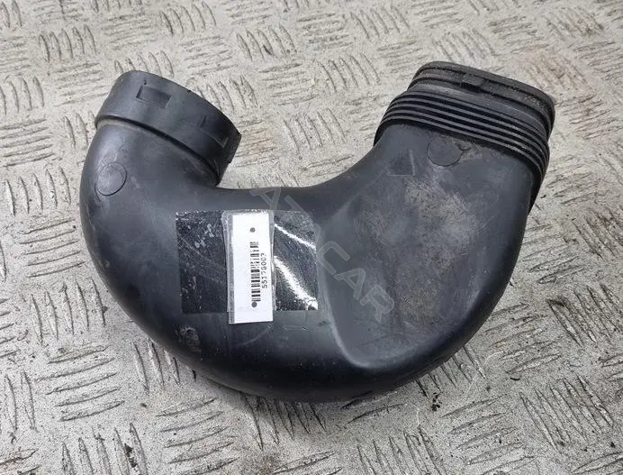 Патрубок воздушный 3c0129618d