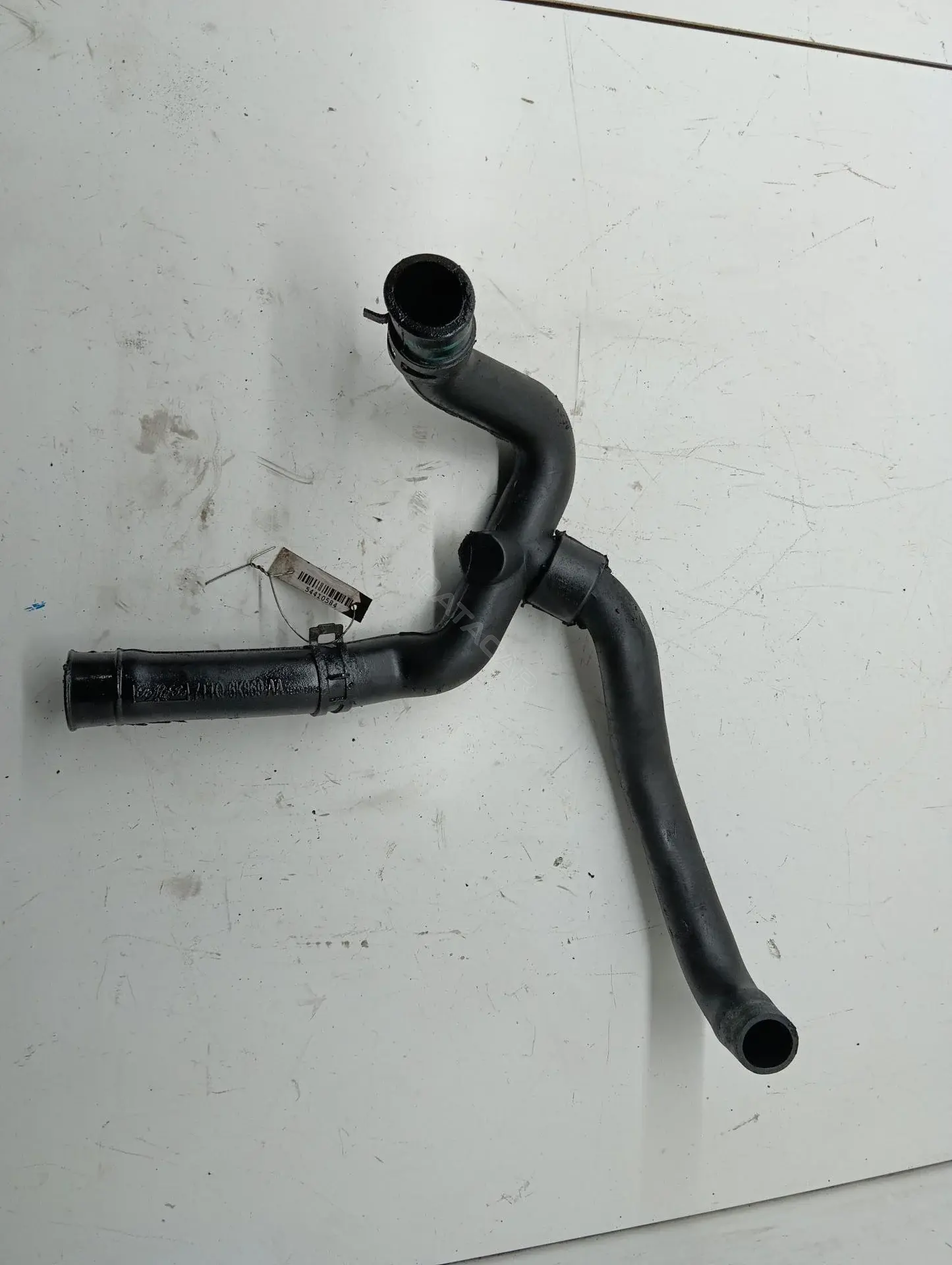 Патрубки системы охлаждения 7T1Q6K869AA