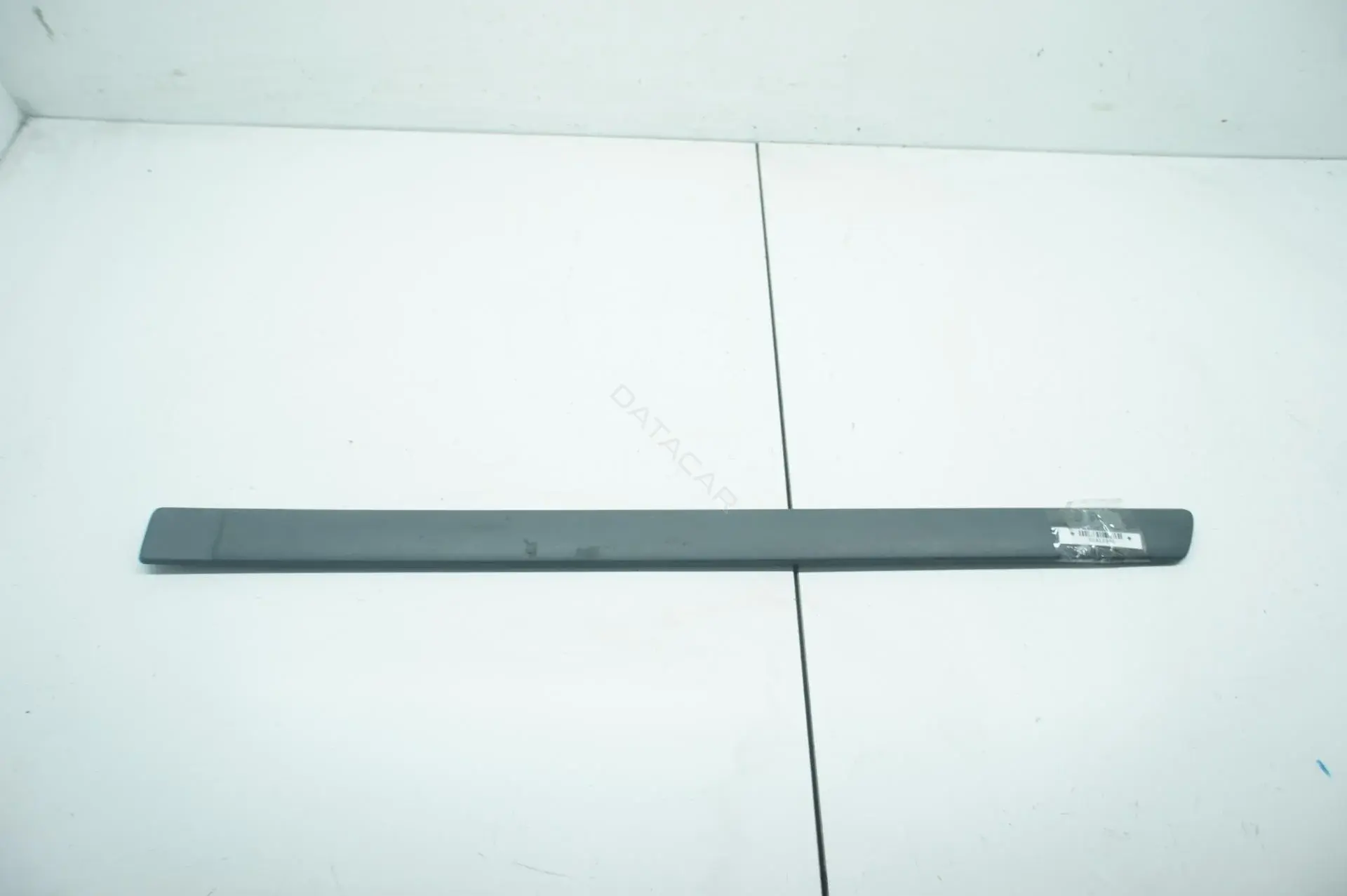 Молдинг двери 3M51R25533AC