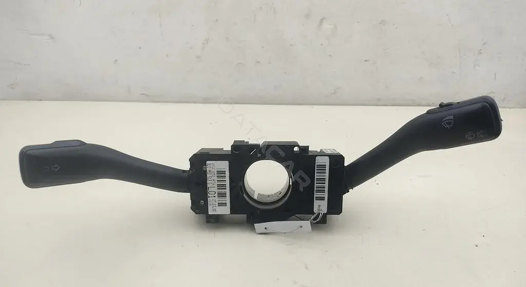 Переключатель подрулевой 8L0953513G