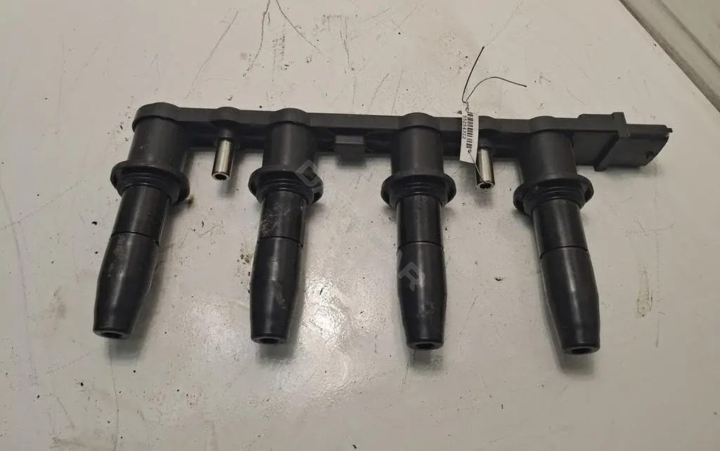 Катушка зажигания U6001436N