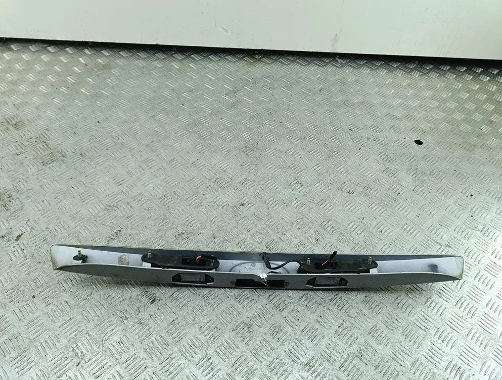 Фонарь подсветки номерного знака 1S71F43400AF