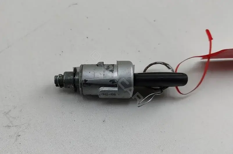 Замок зажигания 3M5AR3677AB
