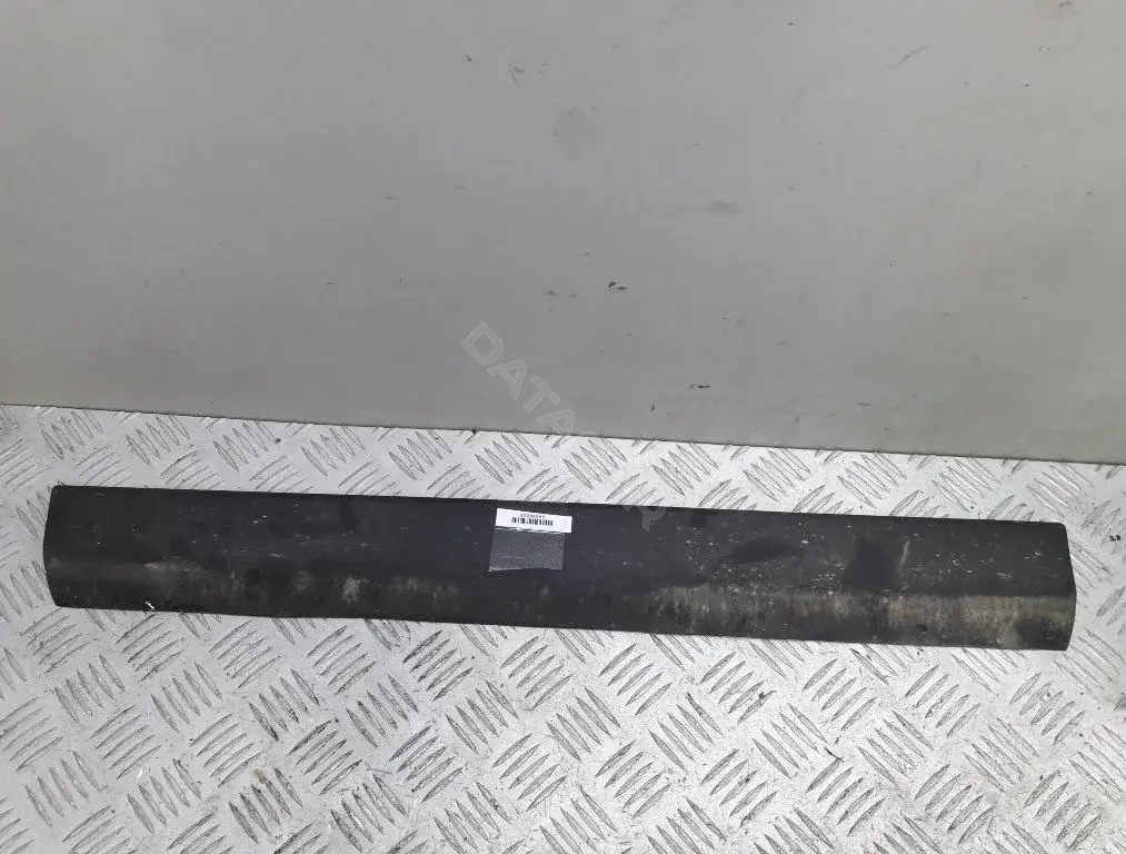 Молдинг двери 3b0854949b